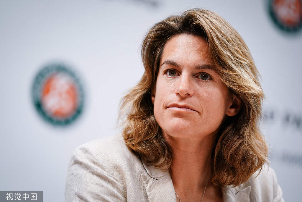 French Open director Mauresmo is a famous female tennis player.
