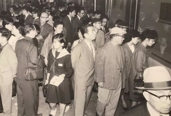 In 1946, the first Zhengcangyuan exhibition