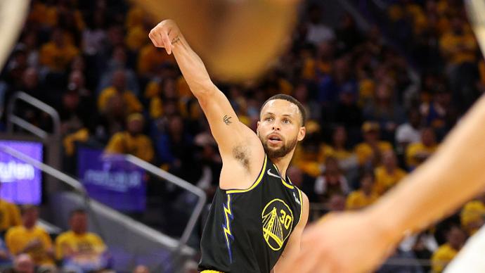 Warriors return to finals, Curry West finals MVP! After waiting for 3 years, "Splash" is back