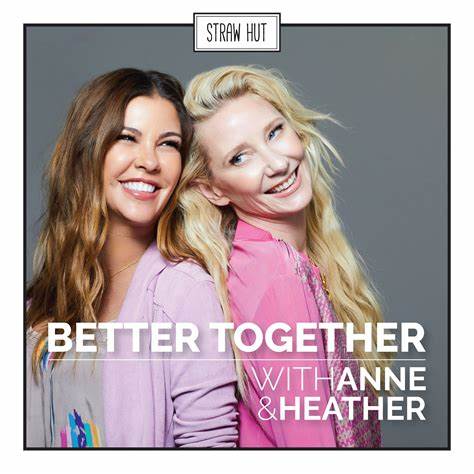 Podcast "Sisters" cover