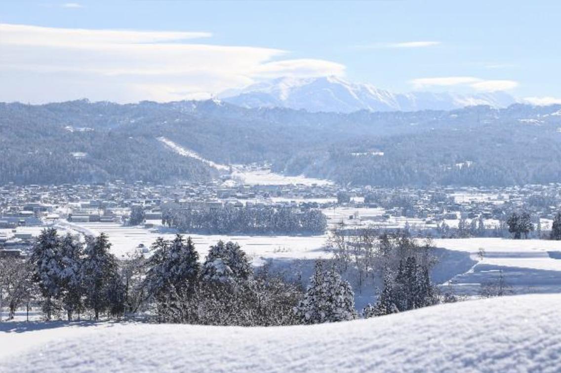 It is also one of the few areas with heavy snowfall in Japan. Tokamachi city official website map