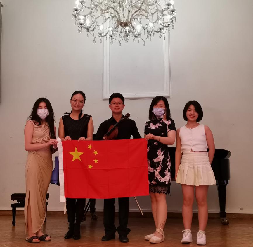 Group photo of young performers at Kotor Concert Hall