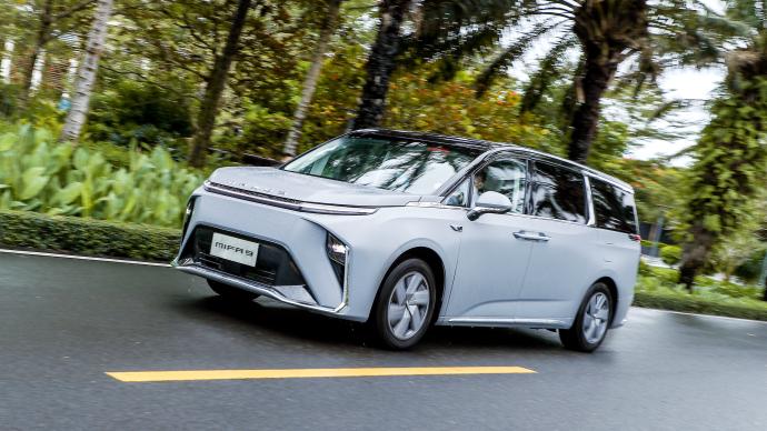 Intelligent new energy vehicles enter the fast lane, who will be the next generation of "explosive" models?