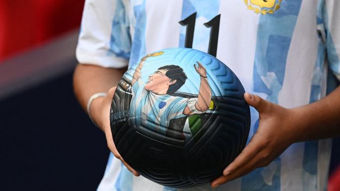 Witnessing the current Argentine team, Maradona in the sky will surely shout with indulgence