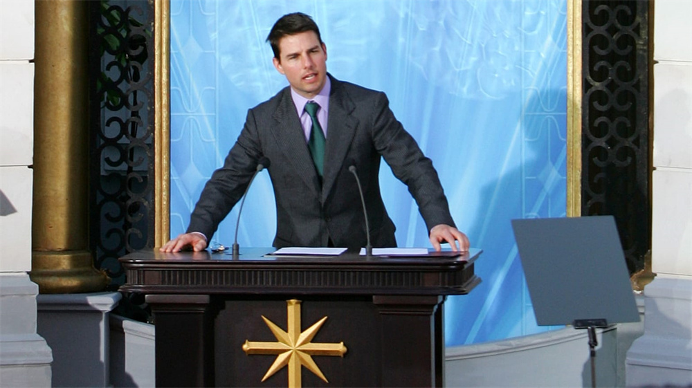 Tom Cruise at a Scientology event.