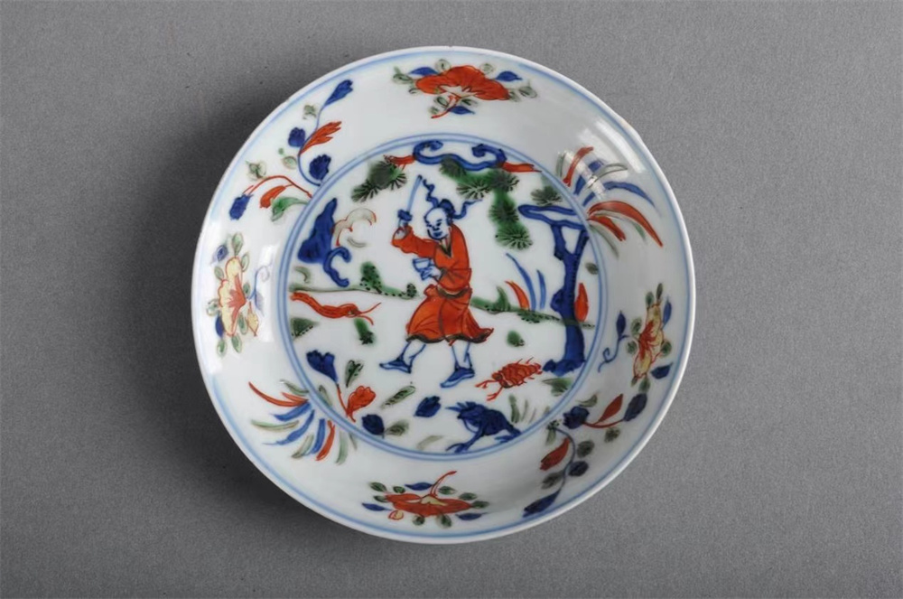 Ming Wanli Doucai Zhang Tianshi cut five poisonous pattern plate, collected by Jingdezhen China Ceramics Museum.