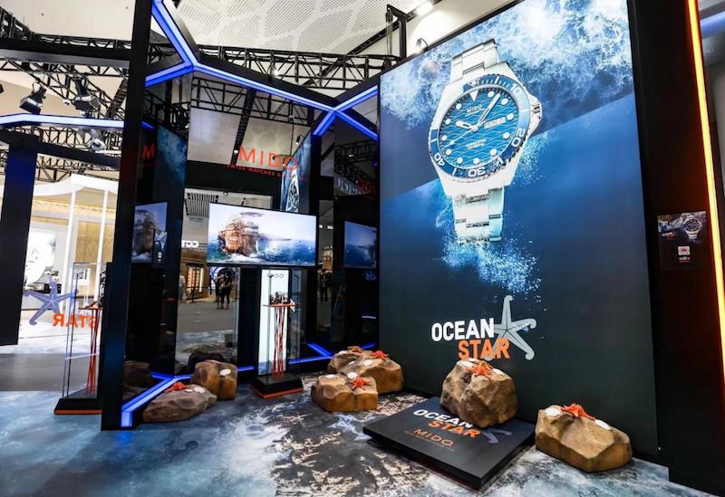 Mido is presenting the secrets of the ocean at the Consumer Expo, bringing the new Navigator series of long kinetic energy waterproof watches.