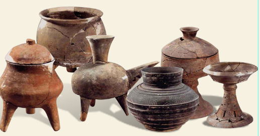 Typical pottery of Xuejiagang culture