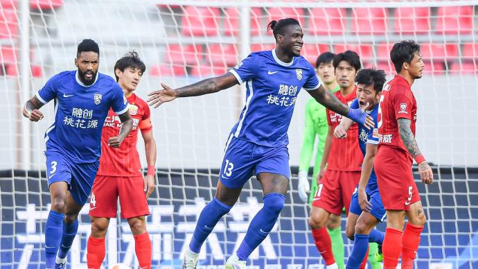 The black humor of the Chinese Super League? The three towns of Wuhan lead the league, and the newly-promoted horse wins the championship again?