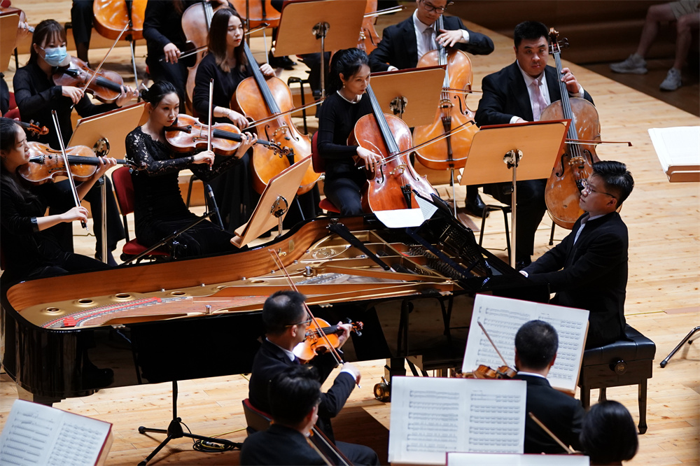 Sun Yifan piano solo