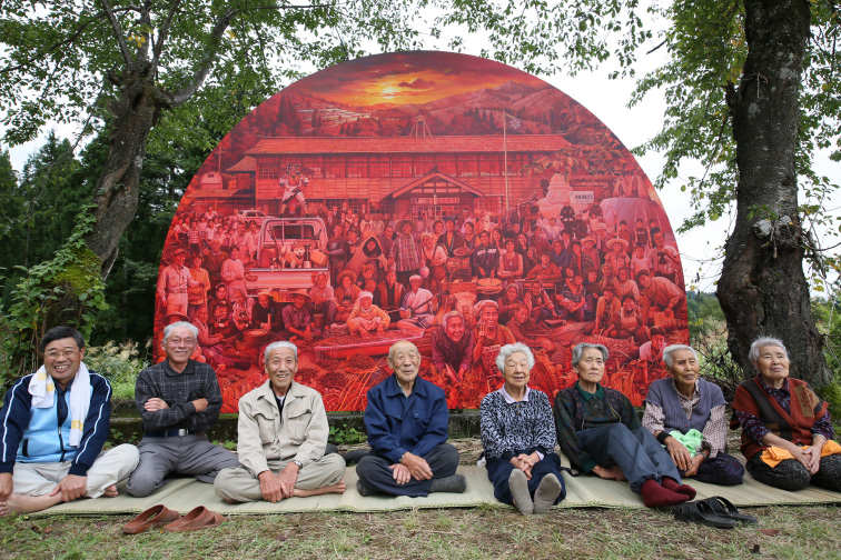 Like many "Satoyama areas", the Echigo-Tsumari area is facing increasing problems of population loss and aging. Echigo-Tsumari Earth Art Festival official website map
