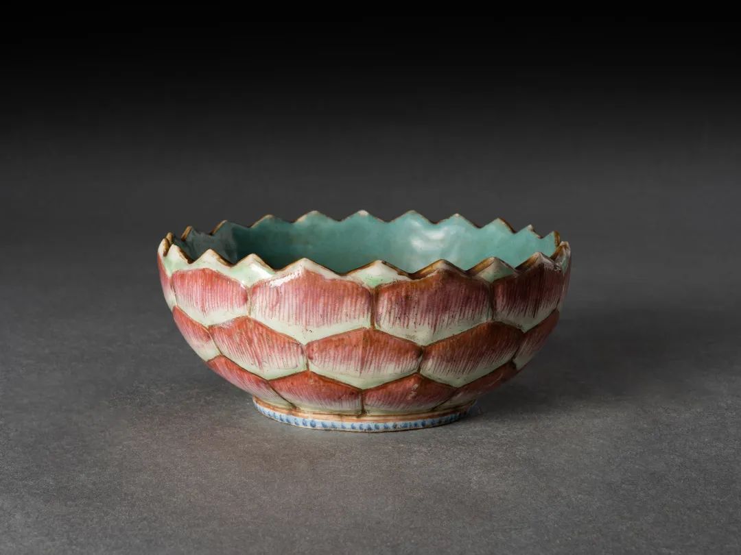 Qing Tongzhi Famille Lotus-petal Bowl Collection of Zhenjiang Museum