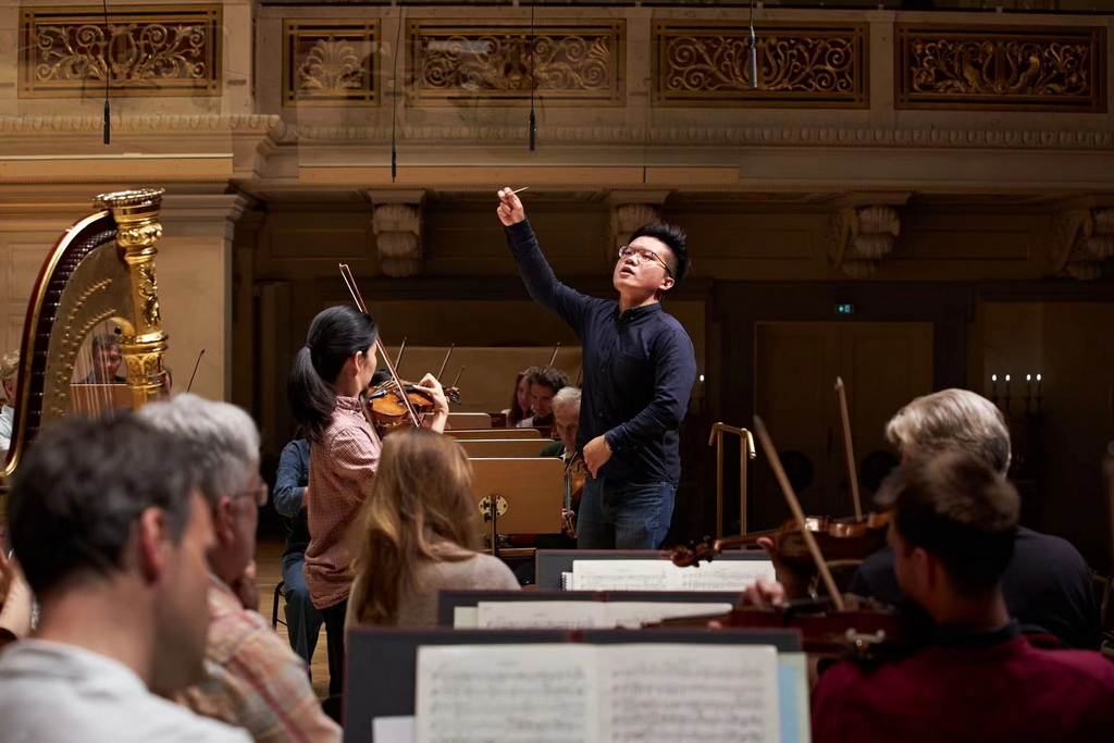 Conducting the Berlin Konzerthaus Orchestra