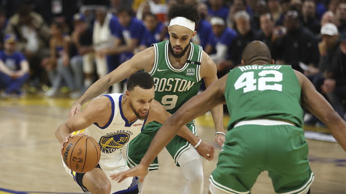 The finals are all soldiers! Celtics beat Warriors, scored 40 points in fourth quarter