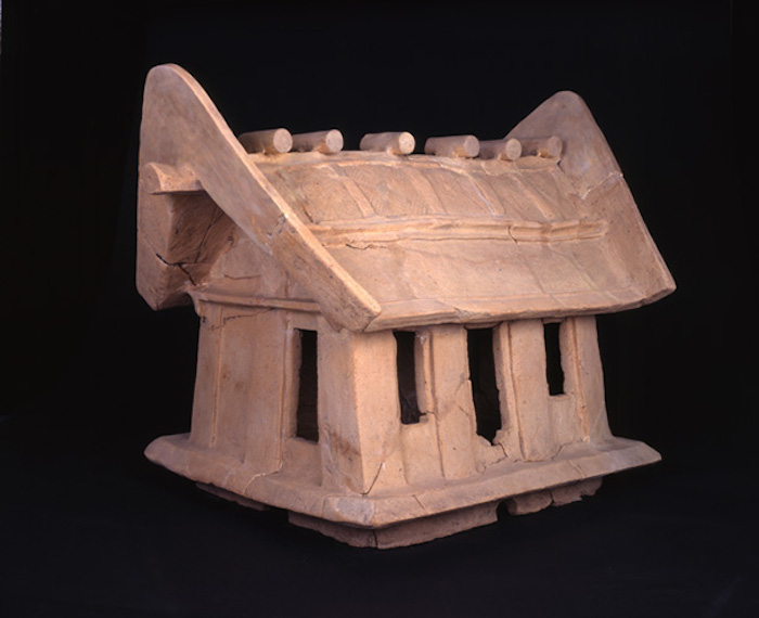 House-shaped pottery figurine, 5th century (Kofun period), designated as a cultural property by Nara City