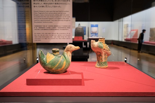 Three-colored duck-shaped and crane-shaped pottery water fountains, Ming Dynasty (16th century)